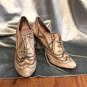 Seychelles vintage lace up pump